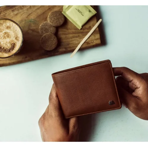 alia-series-classic-mens-wallet-with-detachable-card-holder-in-genuine-leather-525741.webp